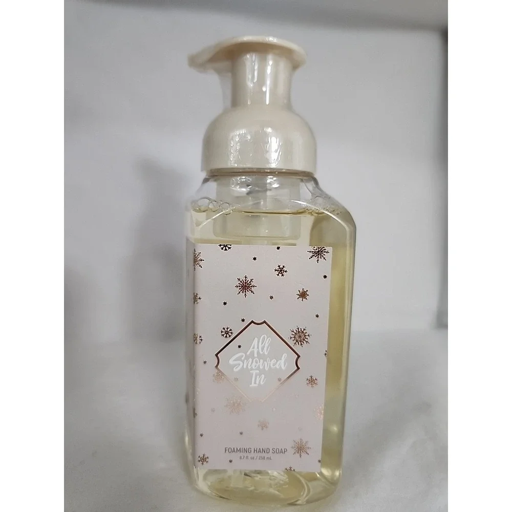 All Snowed In‎ Foaming Hand Soap 8.7 Fl Oz